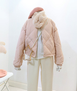 粉色短款羽绒服菱形面包服2023秋冬新法式少女风俏皮配真毛领外套