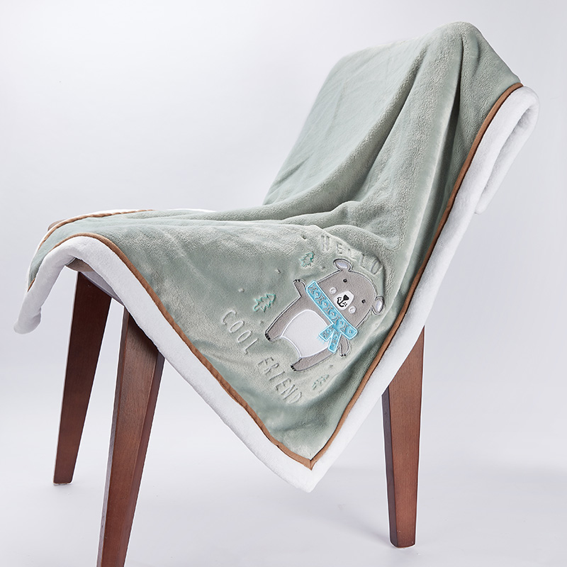 毛毯双层法兰绒纯色办公室单人午睡休闲空调被子冬季加厚儿童毯子