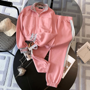 粉色卫衣套装，女春秋2023年休闲韩版减龄网红炸街运动风两件套