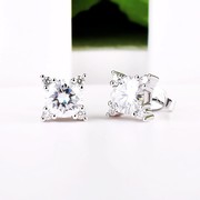 实验室培育钻石四叶草菱形甜美优雅钻石，耳钉18k白金50分少女耳饰