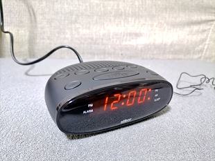 外贸钟控收音机闹钟收音机自动开启收音机倒计时关机12小时制式