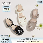 百思图夏季商场时尚一字带猪笼鞋粗跟罗马女凉鞋TUF02BL3