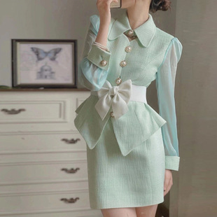 新轻奢绿色小香风套装女2024春夏法式高级气质优雅显摆上衣版裙子