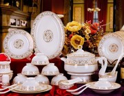 景德镇56头餐具套装碗，太阳岛骨瓷金边碗瓷碗碟，套装家用简约款