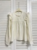 韩国圆领荷叶边长袖衬衫，2024春季小众设计感蕾丝，拼接小衫上衣
