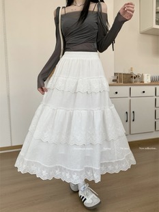 温柔风白色镂空花边法式半身裙，女春季高腰，a字裙蛋糕黑色长裙