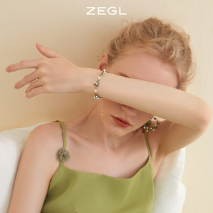 ZEGL设计师花间集系列栀子花仿珍珠手链女生ins小众设计闺蜜手饰