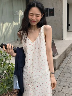 韩国chic夏季甜美浪漫气质，v领小清新碎花，宽松无袖背心长款连衣裙
