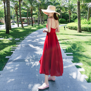 海南三亚沙滩裙女夏吊带(夏吊带，)露背连衣裙海边度假超仙大摆百褶长裙显瘦