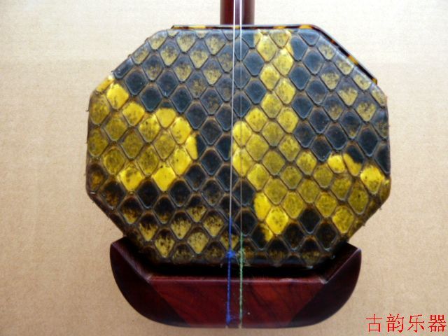 二胡乐器厂家直销非洲小叶紫檀二胡扁筒二胡琴筒不开裂可选麟花在类目 乐器/吉他/钢琴/配件, 民族乐器, 民族拉弦乐器, 二胡中 - 来自Buy2taobao.com提供专业的淘宝代购服务