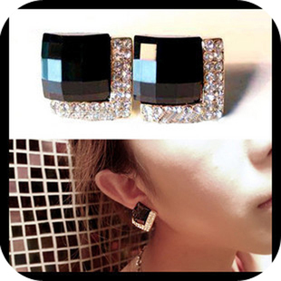  满35包邮 OE0059 欧美复古饰品 奢华切面黑宝石镶钻耳钉 耳饰 11g