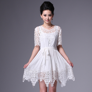 钱多多嫁人记韩依依穿的白裙子很漂亮,哪里能