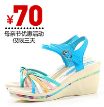 贝鸵2012夏款头层牛皮波西米亚风正品坡跟女凉鞋2205