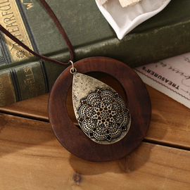 复古长款木质<em>毛衣链</em>最新价格,项链<em>十大品牌</em>,2