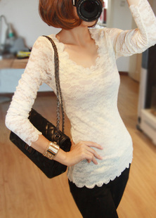  韩版新款秋冬春装女宽松烧边花瓣领口网纱蕾丝上衣长袖雪纺打底衫