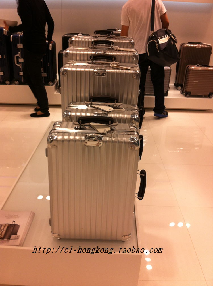 rimowa classic aluminum