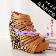 正品代购 2012新款 百丽3WG40 欧美风 高坡跟豹纹马毛罗马女凉鞋