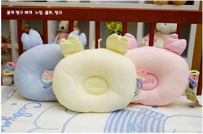 爱初乐新生儿 宝宝枕头 固定头型小枕头 枕头 婴儿枕头 价格:89.00