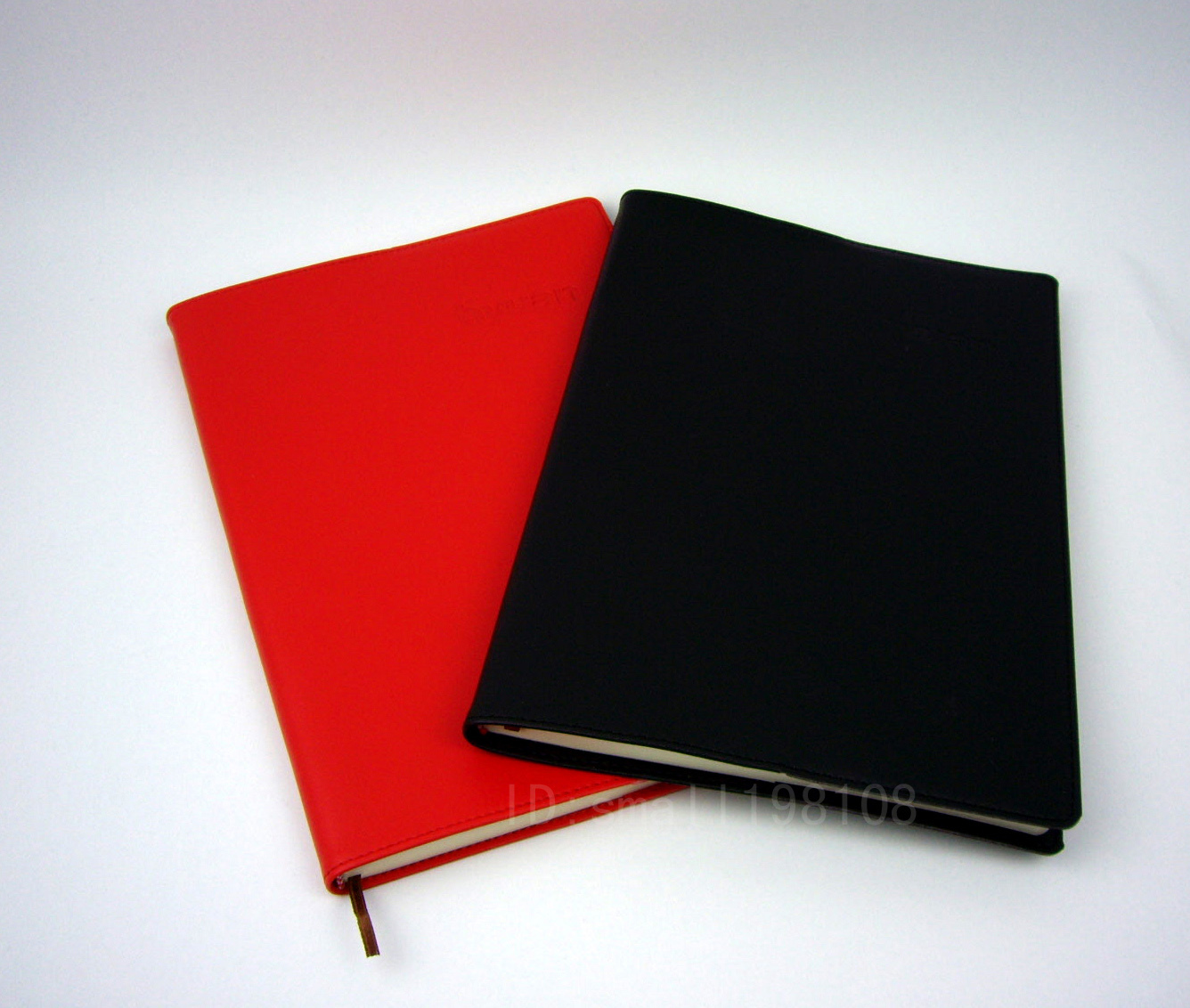 词典\/电纸书\/文化用品54开无碳收款收据 细格收