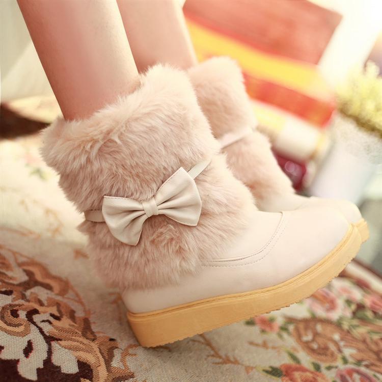 2012秋冬季新款女靴...