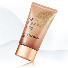 ����ԭװ ˮ��֮�籾���徲���๦������BB˪SPF30