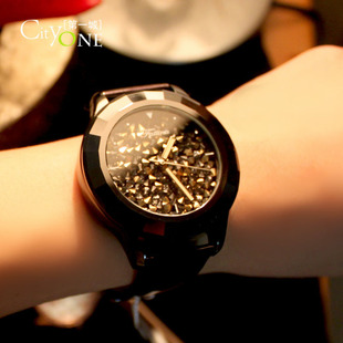  fattina专柜正品 施华洛水钻表盘 闪片表盘 酷黑 真皮女表