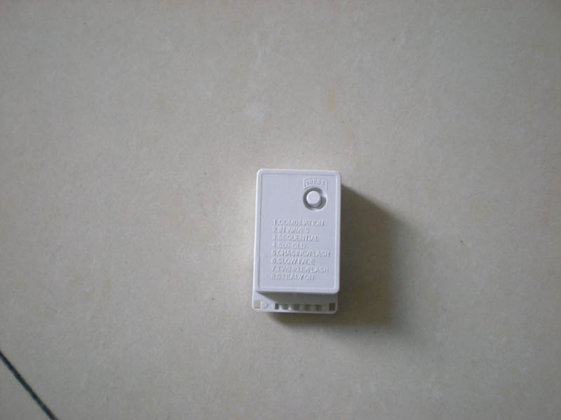 彩灯/圣诞灯/节日灯配件/110V/165V/220V八功能自变化/闪烁控制器在类目 鲜花速递/花卉仿真/绿植园艺, 园艺用品, 取水/灌溉设备, 控制器中 - 来自Buy2taobao.com提供专业的淘宝代购服务