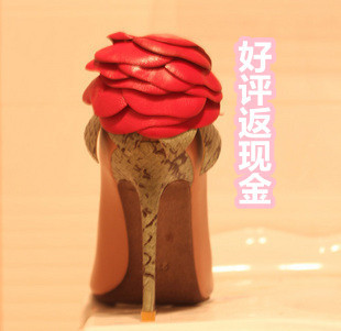  韩国上脚单鞋 明星同款angelababy玫瑰花朵高跟婚鞋细跟夜店女鞋