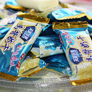  呼和浩特市天美华乳 马背奶干酸奶227克 精美独立小包装 5袋包邮