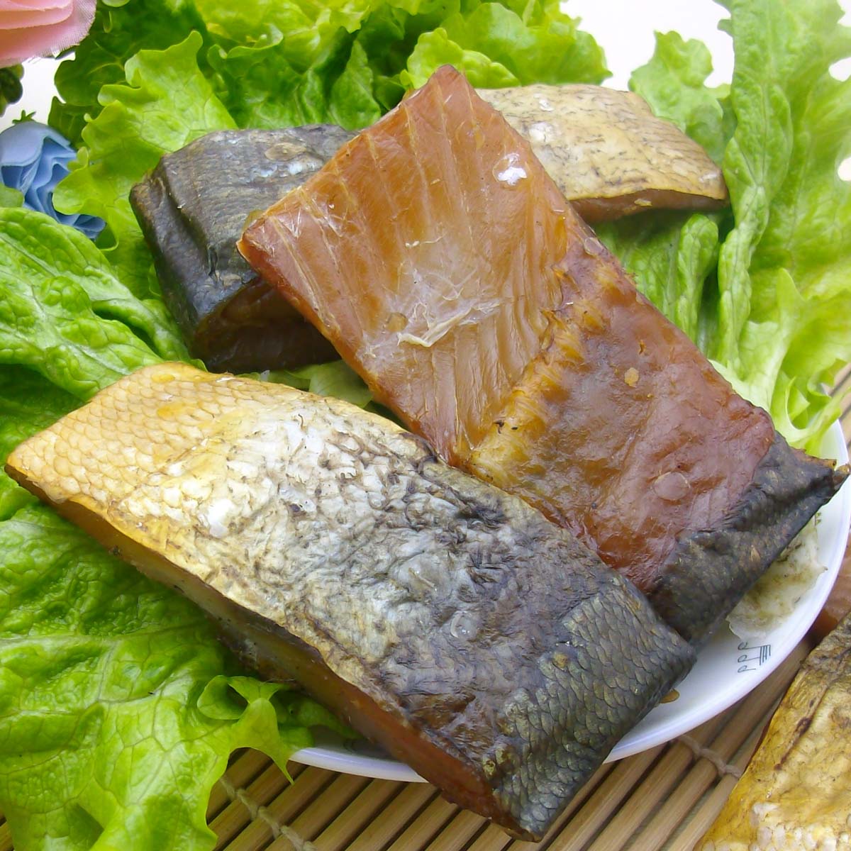 温州特产 楠溪江农家自制熏鱼干 熏鱼块 鲢鱼块 去头尾 500g 25元在类目 水产肉类/新鲜蔬果/熟食, 海鲜/水产品/制品, 鱼类制品, 鱼干中 - 来自Buy2taobao.com提供专业的淘宝代购服务