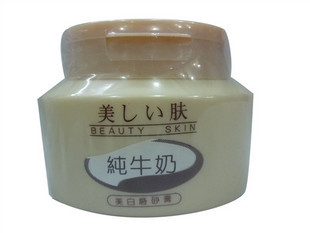 美しい膚 純牛奶按摩膏240g在類目 美容護膚/美體/精油, 面部按摩霜中 - 來自Buy2taobao.com提供專業的淘寶代購服務
