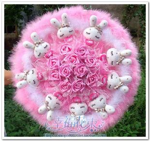 生日<em>礼物女生</em>情人节<em>礼物</em>创意玫瑰 兔子娃娃 感
