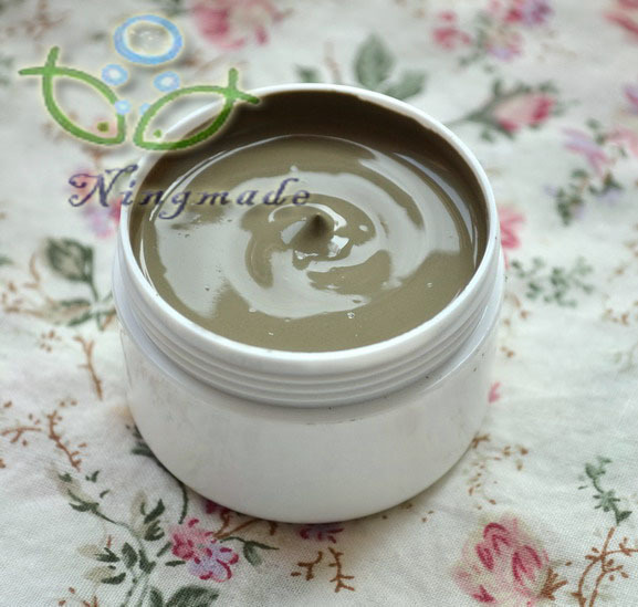 绿泥深层净化面膜。。。