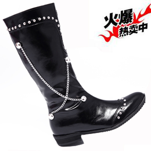  新品 韩版潮流高筒靴 男士铆钉链子牛仔靴子 时尚军靴 雪地靴