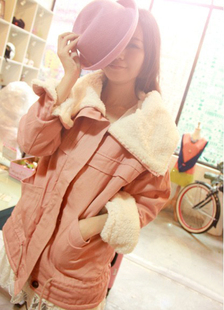 2012秋冬新款羊羔毛大翻领加絨军绿工装大兜棉衣棉服外套女大衣