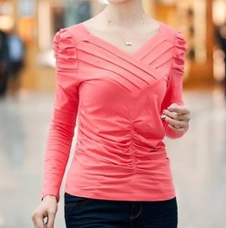 <em>依妹儿服饰</em>台湾馆厂家直销女装批发春夏秋冬装