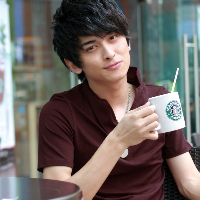 韩版修身潮男装短袖...