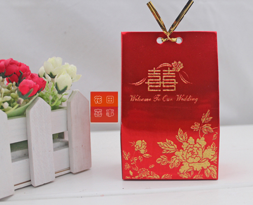 最新款特价个性浪漫创意婚庆用品 中式高档双喜喜糖盒 特价送配件 最新款特价个性浪漫创意婚庆用品 中式高档双喜喜糖盒 特价送配件