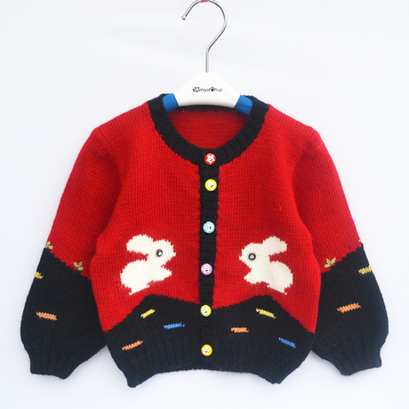 新款手工编织婴幼儿<em>毛衣开衫</em> 小兔图案毛线衫