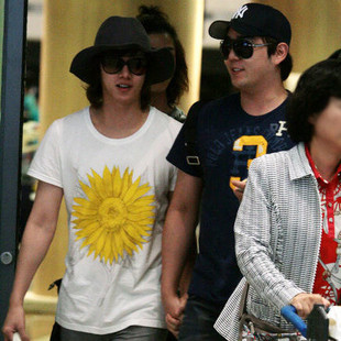 2012韩版新款时尚休闲<em>甜美</em>学院风女装<em>条纹</em>蝴