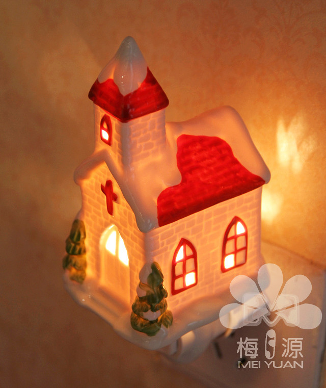 包邮卡通可爱创意高档陶瓷小夜灯教堂房子家居摆件摆饰 礼品礼物 包邮卡通可爱创意高档陶瓷小夜灯教堂房子家居摆件摆饰 礼品礼物
