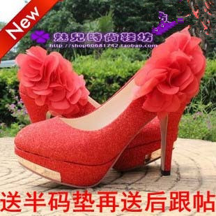 2013女鞋单鞋防水台结婚季厚底花朵宴会新娘鞋伴娘鞋超高跟鞋金红色婚鞋 2013女鞋单鞋防水台结婚季厚底花朵宴会新娘鞋伴娘鞋超高跟鞋金红色婚鞋