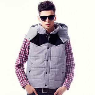 【zcc51】冬季大码<em>棉马甲</em> 可脱卸帽格子小清新