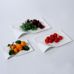 Snow pure handmade origami Maener bone China snack plate creative gift kitchen supplies-mail