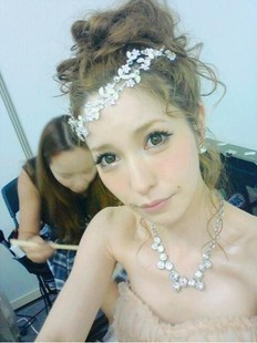  发箍韩国进口发饰新娘结婚头饰新款韩版配饰发带女花朵饰品批发