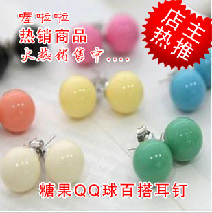 满35包邮 OE0188 韩国饰品热销 糖果QQ球百搭耳钉 2g