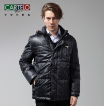 卡帝乐鳄鱼cartelo 男装冬装亮面中长款羽绒服厚外套品牌正品0633