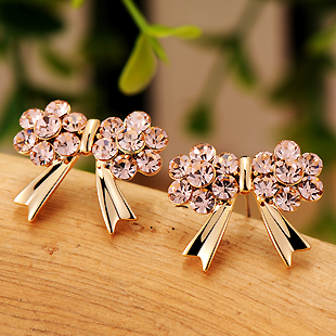 呛口小辣椒耳钉...