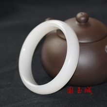 淘宝白玉手镯销量第一 和田玉雕厂出品 包邮送礼品（特价）