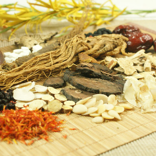  女人养颜药酒料调经祛斑美白气血双补 滋阴润肺养生